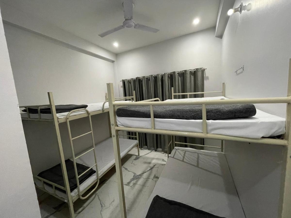 Olt Hostel Rishīkesh Eksteriør billede