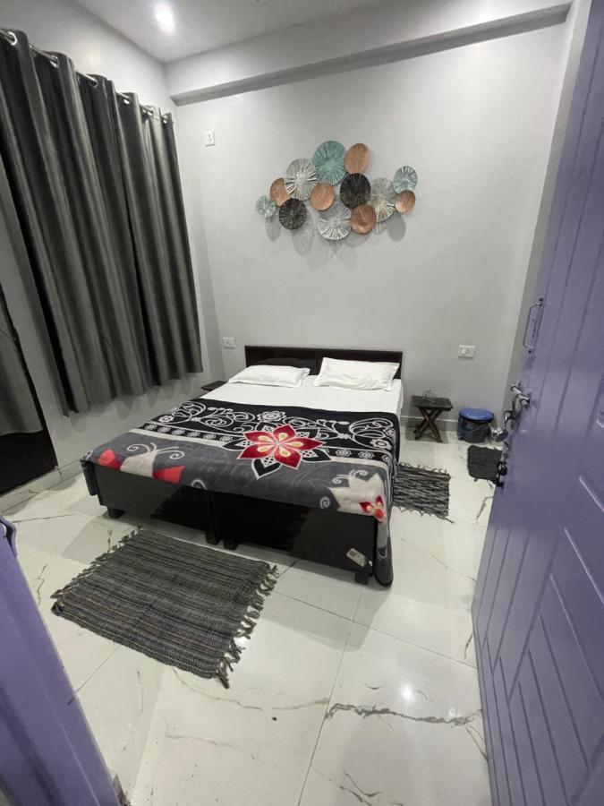 Olt Hostel Rishīkesh Eksteriør billede